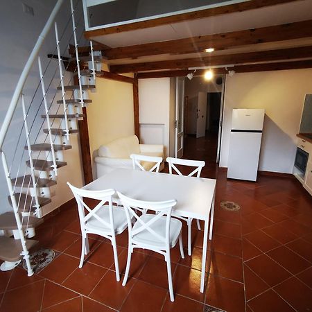 Dipintodazzurro, Appartamento Sul Mare Di Sorrento Мета Екстериор снимка